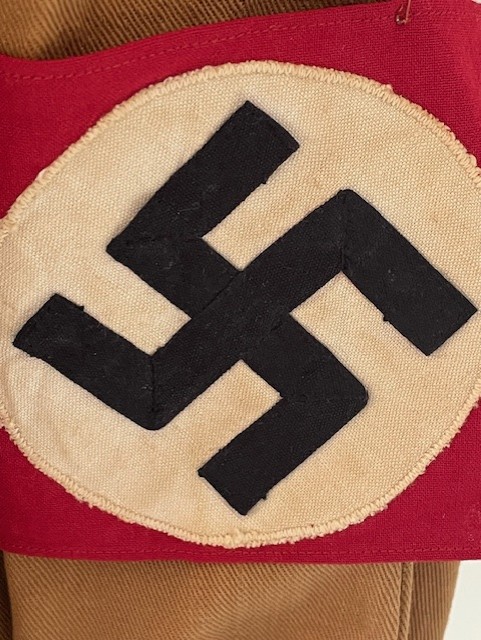 WWII GERMAN NSDAP POLITICAL LEADERS BROWN SHIRT, ORTSGRUPPE BLOCKLEITER (BLOCK LEADER). ADDITIONAL PHOTOS