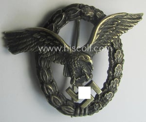 WH (Luftwaffe) 'Flugzeugführer-Abzeichen' (or: pilots'-badge) being a maker-...