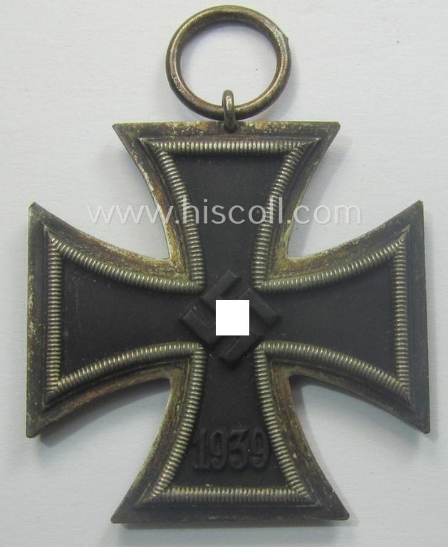 'Eisernes Kreuz II. Klasse' being a clearly maker- (ie. '22'-) marked example by: 'Boerger & Co.'
