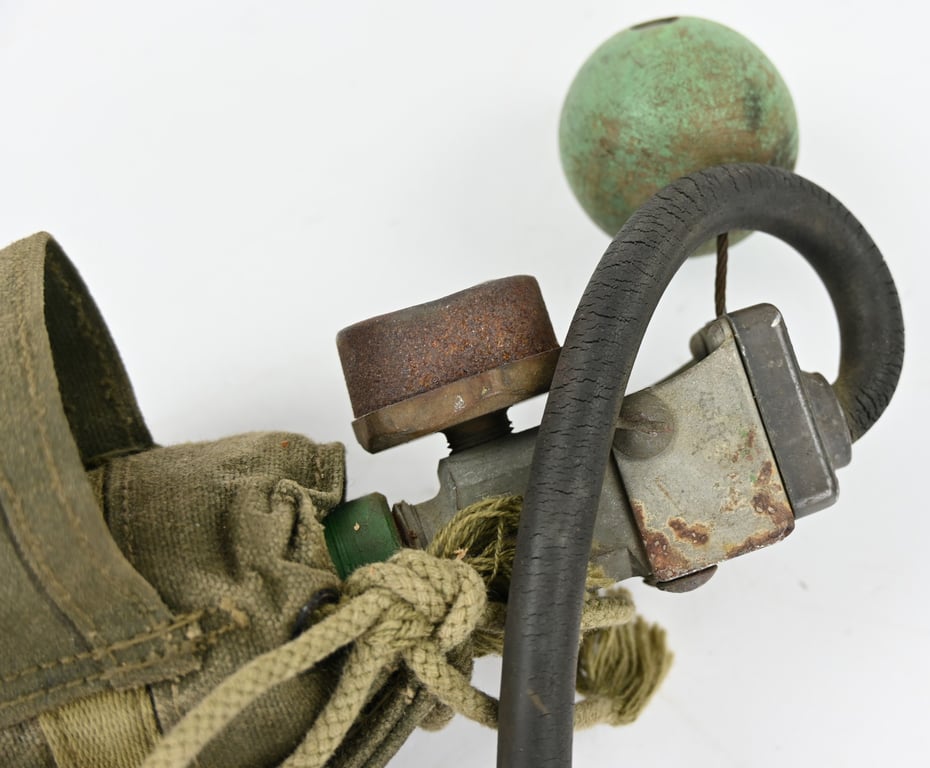 USAAF WW2 H-2 Bailout Oxygen Bottle and carrier