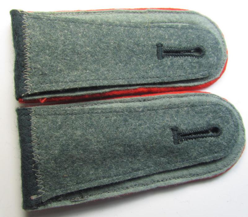 Attractive - and fully matching! - pair of WH (Heeres) early-war-period- (ie. 'M36'- ie. 'M40'-pattern, 'tailor-made'- and/or rounded-styled) NCO-type shoulderstraps as was intended for a: 'Wachtmeister eines (Sturm)Art.-Abts. o. Rgts.'