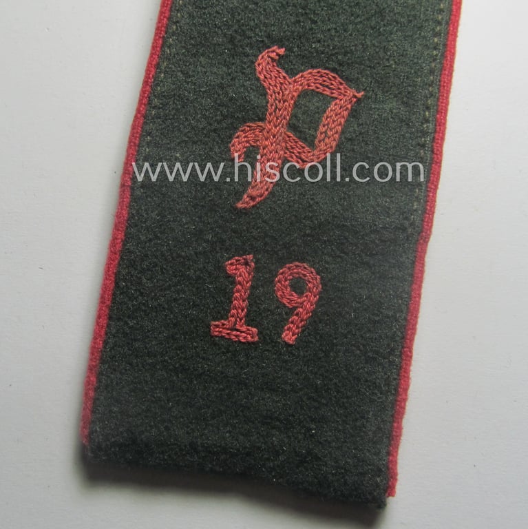 Single, early-war-period (ie. 'M40'-pattern) WH (Heeres) 'cyphered', EM-type shoulderstrap as was intended for a: 'Soldat u. Mitglied des Panzer-Abwehr-Abtlgs. 19'