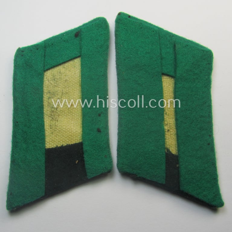 Superb - and fully matching and/or scarcely encountered! - pair of WH (Heeres) hand-embroidered, high-ranked officers'-type collar-patches as was intended for - and with certainty worn by! - a: 'Wehrmachtsbeamte des höheren Dienstes'