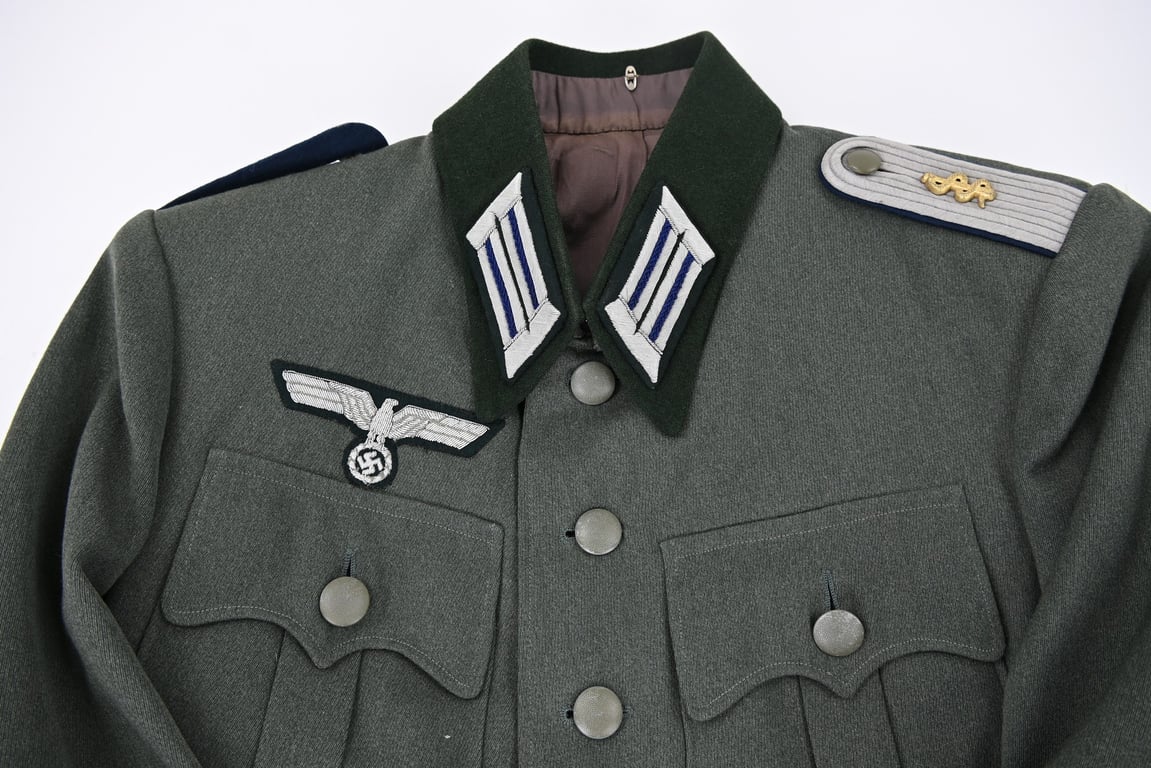 German WH Officer Tunic 'Sanitätsdienst'