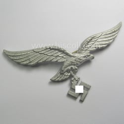 Minimally worn, WH (Luftwaffe) EM/NCO-pattern visor- (ie. 'Schirmmützen'-)...