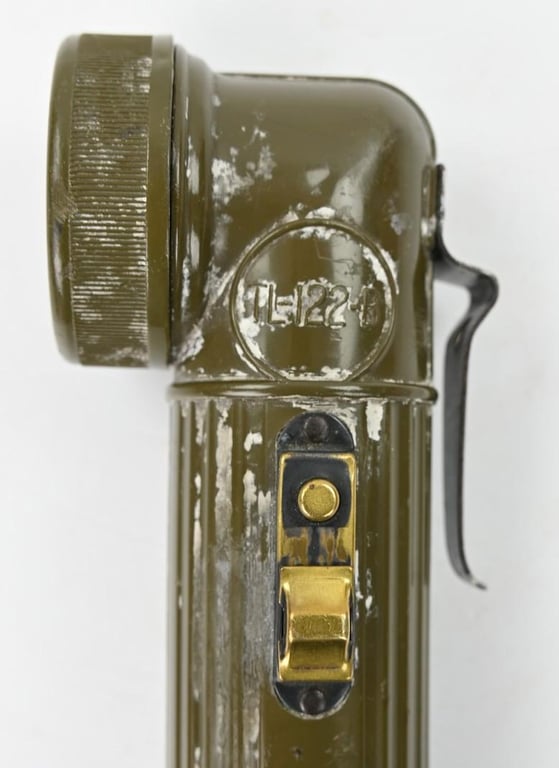US WW2 TL-122 B Flashlight
