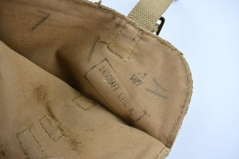 British WW2 Entrenching Tool in Pouch 1941