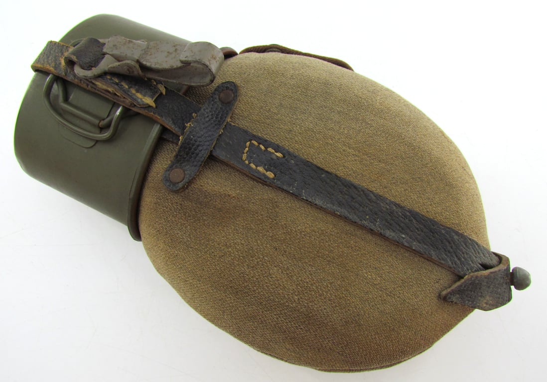 Wehrmacht Late War Canteen L&SL43
