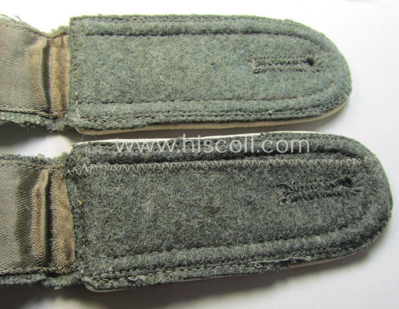 Pair of WH (Heeres), early- (ie. mid-) war-period- (ie. 'M40- o. M43'-) pattern NCO-type shoulderstraps as piped in the white-coloured branchcolour as was intended for an: 'Uffz. eines Infanterie-Rgts.'