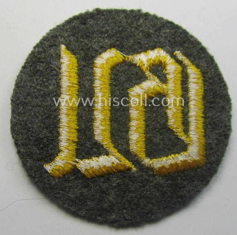 WH (Heeres) trade- and/or special-career arm-insignia (ie.: 'Laufbahn- o. Tätigkeitsabzeichen') as was intended for a: 'Gasschutzunteroffizier' (or: gas-training NCO)