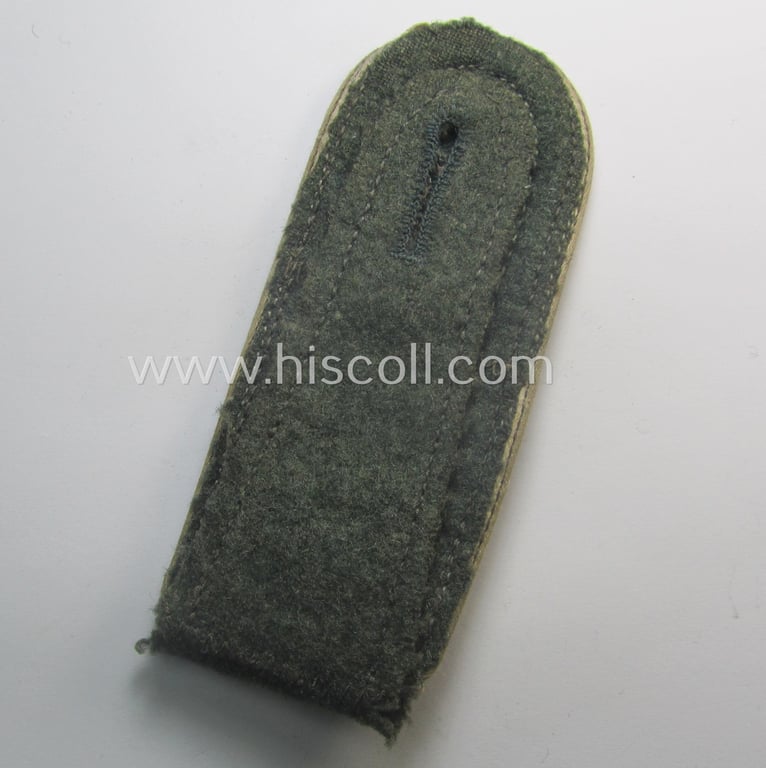 Single, WH (Heeres) NCO-type (ie. 'M43'-pattern), neatly 'cyphered' shoulderstrap as was intended for usage by a: 'Feldwebel des Radfahr-Abtgs. 6'