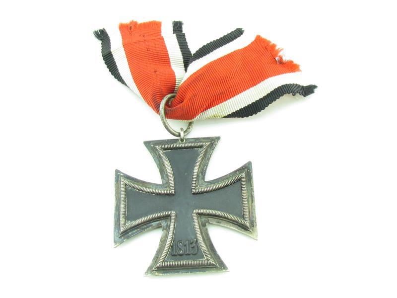 WH/SS Iron Cross Second Class ( EK2 ) Unmarked