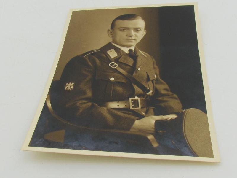 Portrait Photo ( Postcard ) of a DRK Member