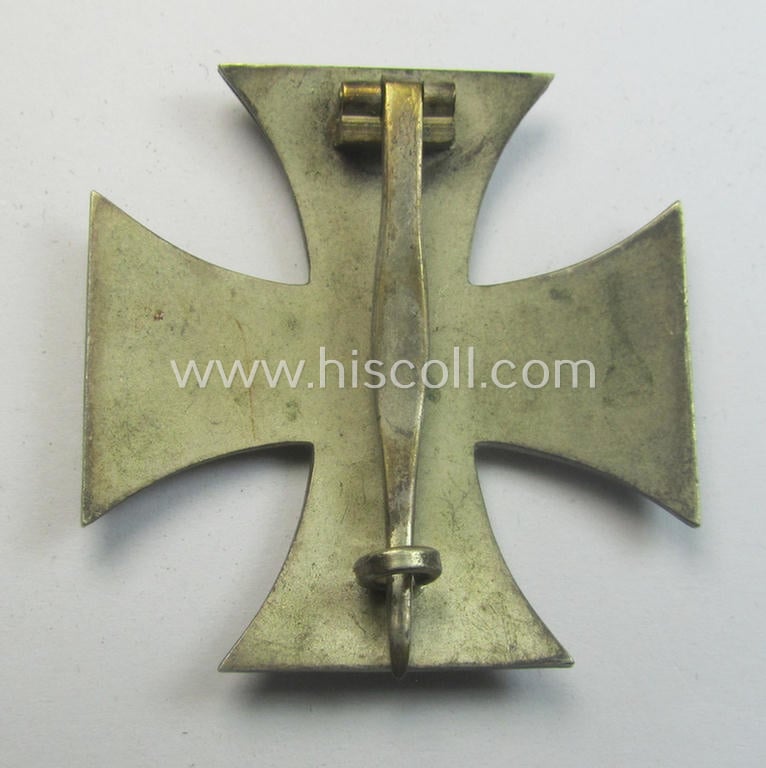 WWI-period 'Eisernes Kreuz 1. Klasse' being a truly converse-shaped- (and 'copper-coated'!) example that is void of a makers'-designation