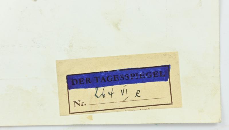 Allied Nuremberg War Trail Press Photo 'Göring & Hess'