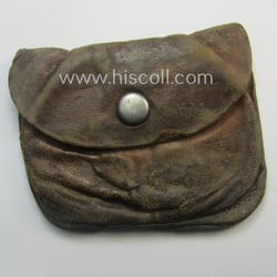 Natural-coloured- and/or genuine leather-based etui (ie. 'Tragetasche') as...