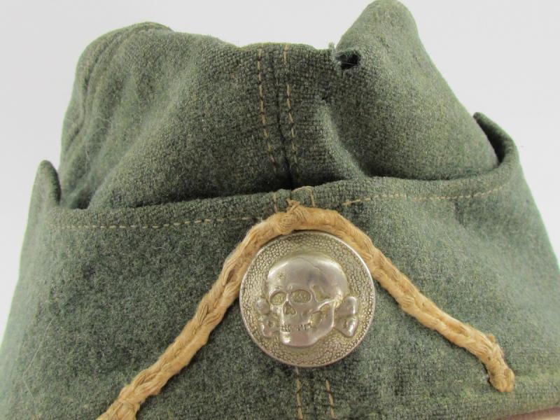 Early SS-VT Infantry Pipped EM’S Overseas Cap