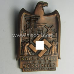 Commemorative, reddish-bronze-toned N.S.D.A.P.-related day-badge (ie. 'tinnie') as issued...
