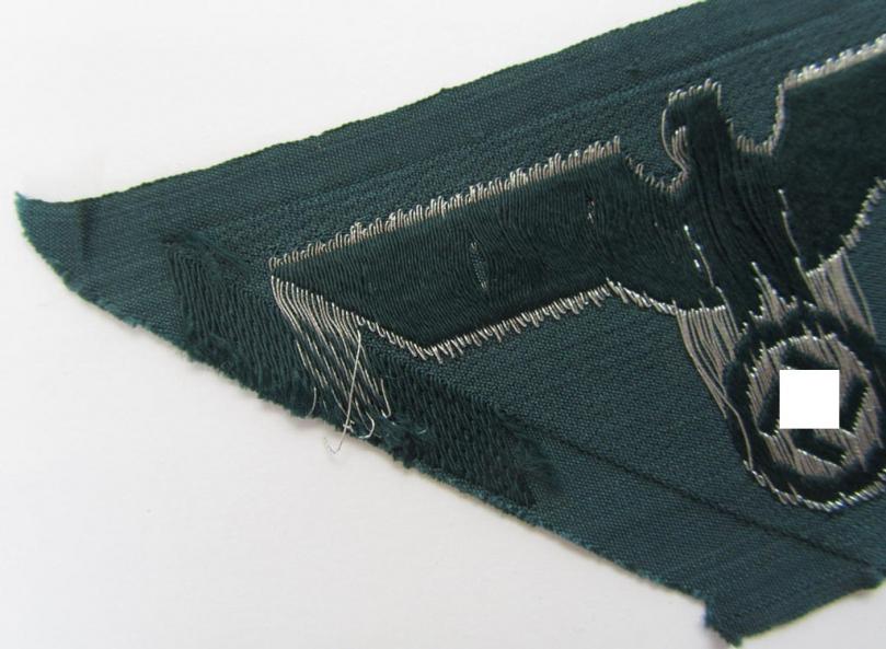 Attractive - and rarely encountered! - later-war-period-, WH (Heeres) ie. 'officers'-type-, so-called: 'M44'-pattern-, trapezoid-shaped breasteagle, being a silver-coloured example as executed in neat 'BeVo'-weave, flat-wire-pattern