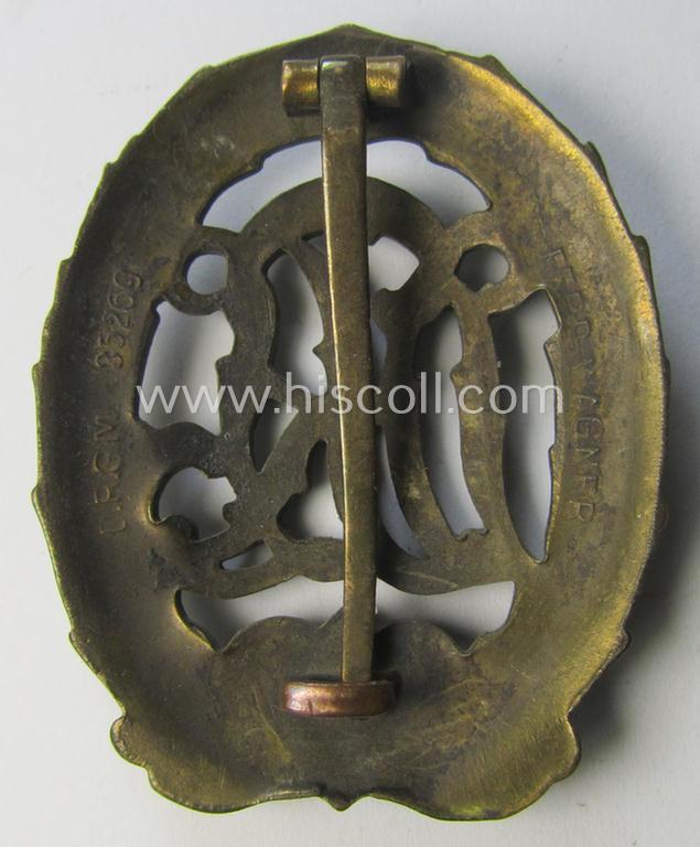 Attractive - and I deem just moderately worn- ie. used! - 'Reichssportabzeichen DRL in Bronze' (or: DRL sports'-badge in bronze) being an example that is nicely maker- (ie. 'Ferd. Wagner'-) marked on its back