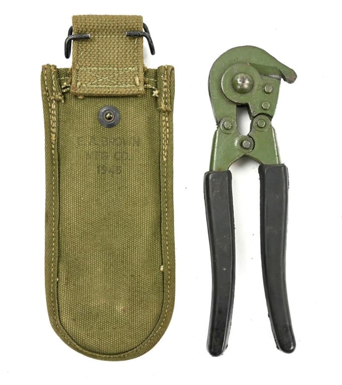 US WW2 M-1938 Wire Cutter with Pouch