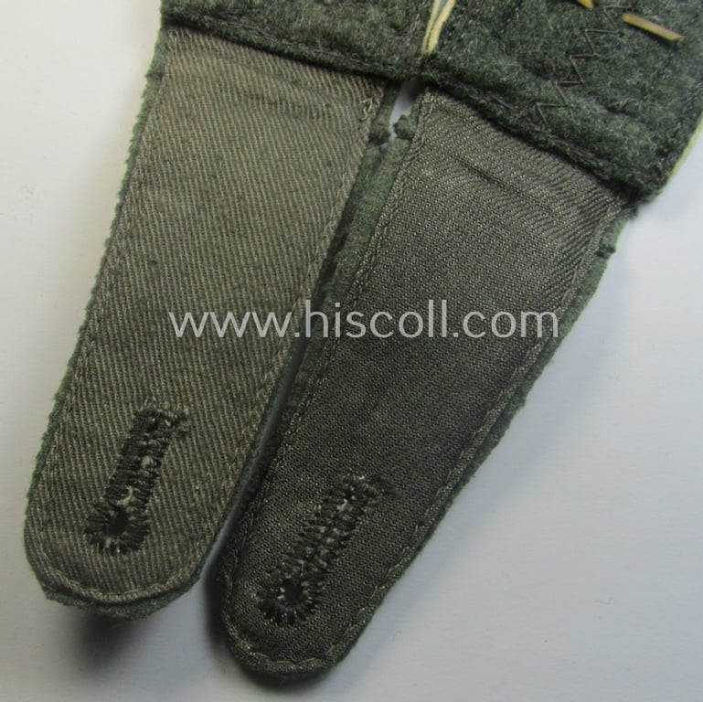 Pair of WH (Heeres) NCO-type (ie. 'M41- o. M43'-pattern) shoulderstraps: 'Oberfeldwebel eines Infanterie-Rgts.'