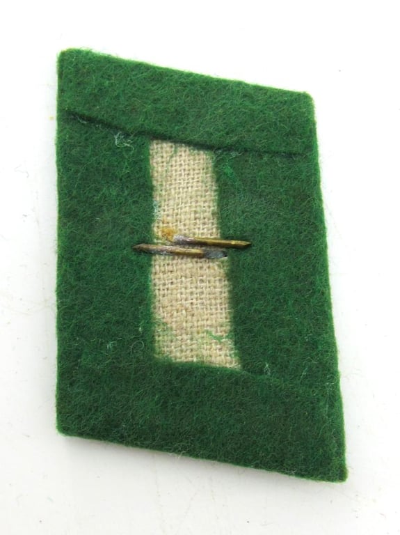 Luftwaffe Field Division 'Flieger' collar tabs