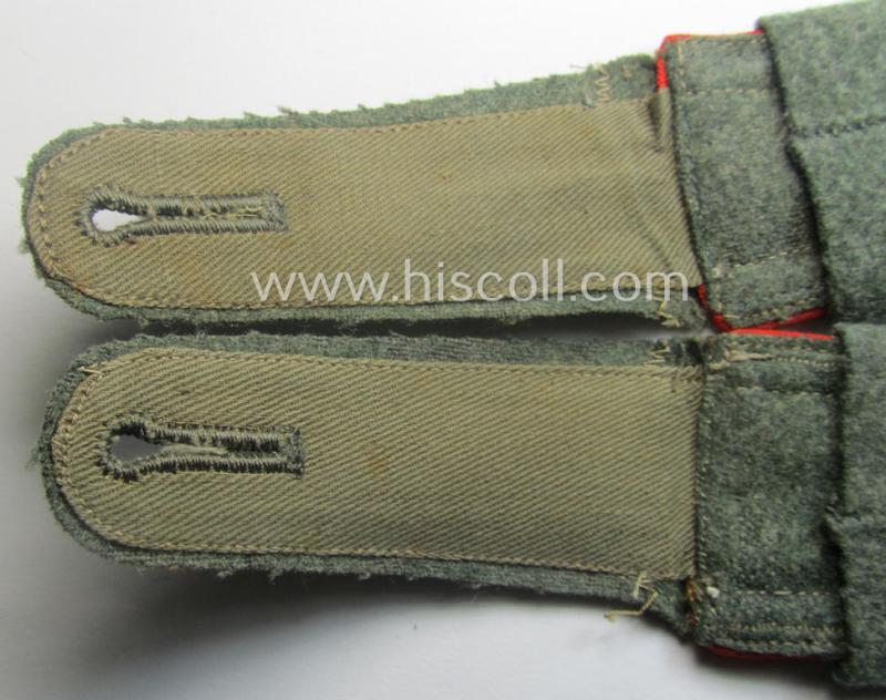 Pair of mid-war-period, so-called: 'M41 o. M43'-pattern, WH (Heeres) NCO-type shoulderstraps that comes with its accompanying 'Überschube'-pair as was intended for an: 'Unterwachtmeister des Artillerie-Rgts. 239'