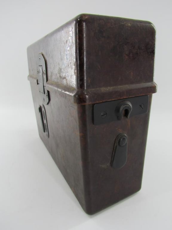 Wehrmacht FF33 Field Telephone ( Saba 1941 )