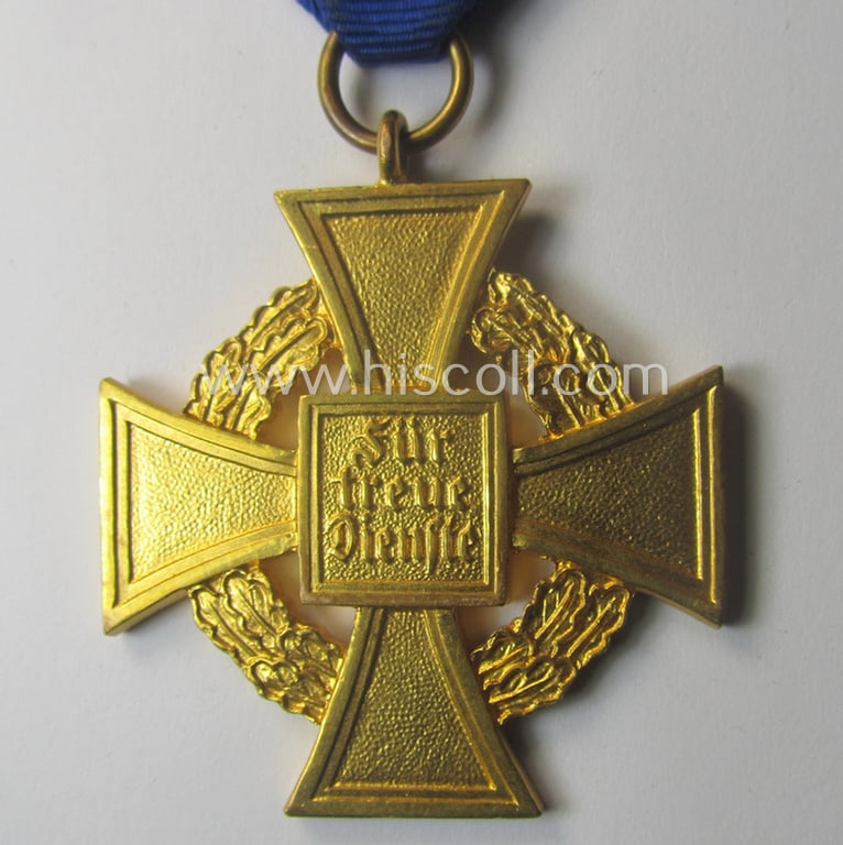 'Treuedienst Ehrenzeichen 1. Klasse' (or: golden-class, civil loyal-service-medal as was intended for 40 yrs. of loyal service) being a nicely preserved and non-marked specimen