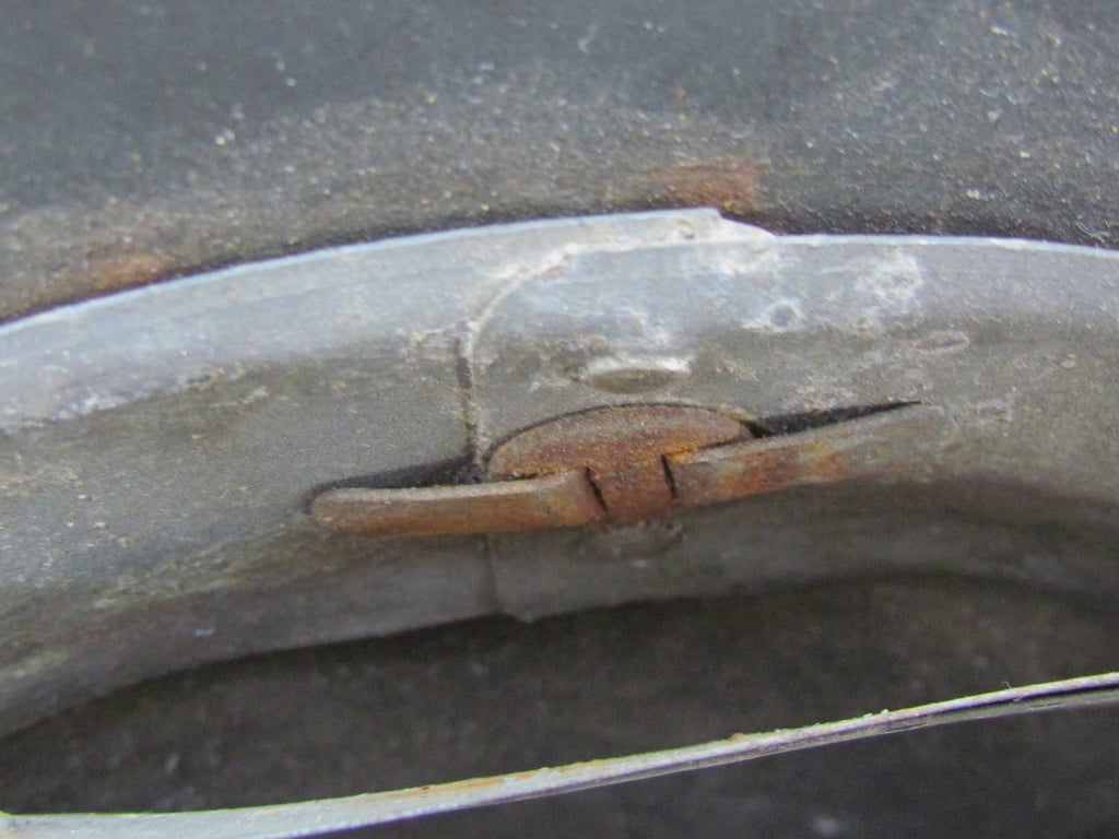 Wehrmacht (Heer) M40 SD Helmet – NS64 (untouched)