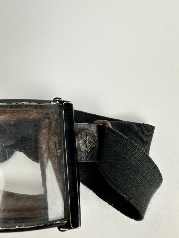 Wehrmacht "Kradmelder brille"
