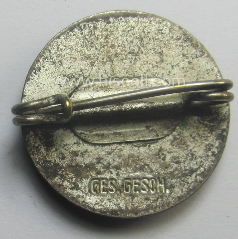 Nicely preserved - and typical bright blue-coloured enamelled! - 'Mitgliedsabzeichen des Stahlhelm-Frauenbundes' being a detailed example of the first pattern that shows a clear 'Ges.Gesch.'-patent-pending-designation on its back