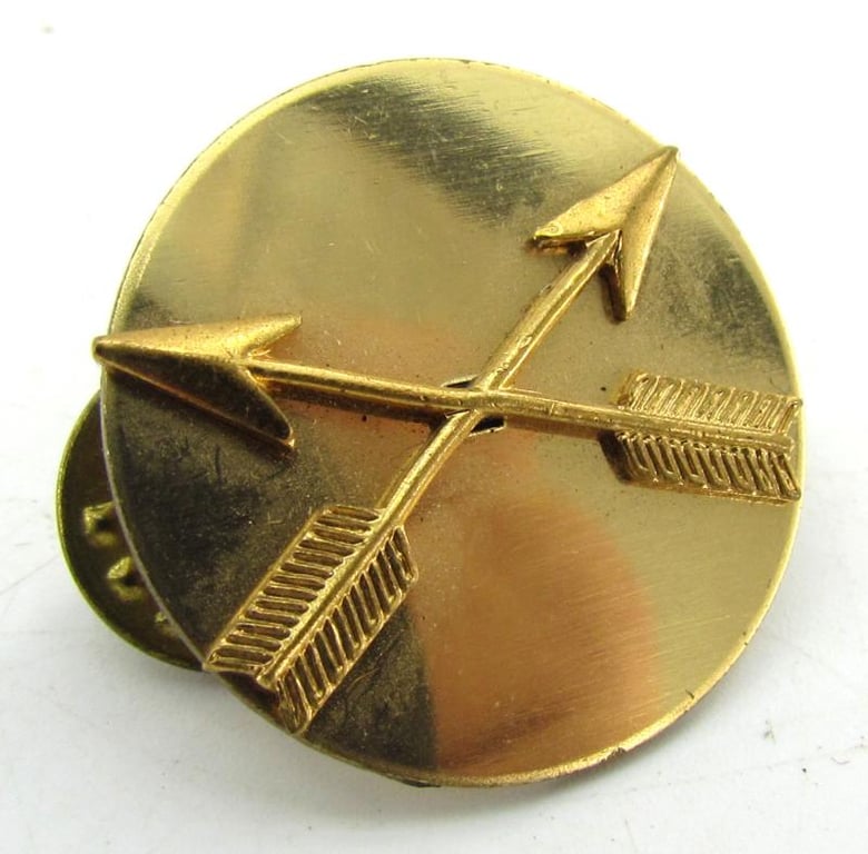 US Army Special Operations Forces Collar Disc