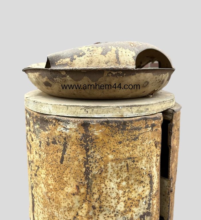 British Type C.L.E. MKIII Dropping Container