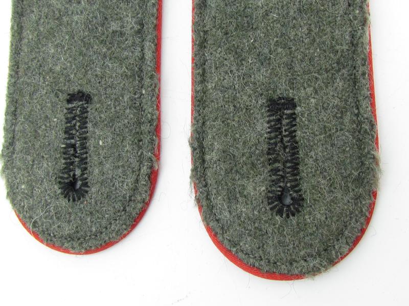 Waffen SS EM Artillery shoulder boards