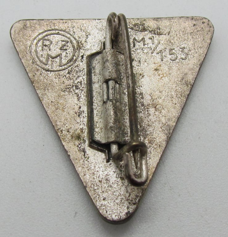 'NS-Frauenschaft'-membership-badge RZM M1/153