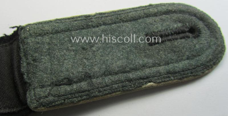 Single, Waffen-SS NCO-type shoulderstrap: 'SS-Unterscharführer' - 'Infanterie-Trpn.'