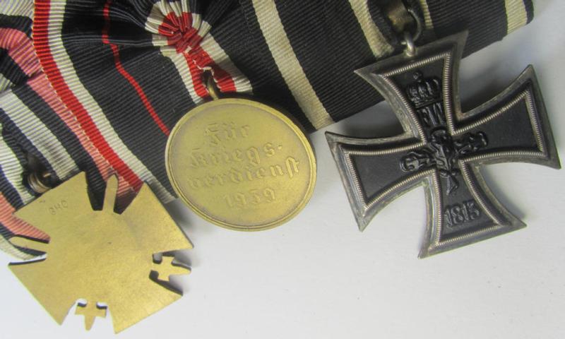 3-pieced 'WWI'- (ie. TR-) related medal-bar (ie. 'Ordenspange') resp. depicting a WWI-period: 'EK II.Kl.', a: 'KvK Medaille 1939' and a: 'FKK 1914-18 mit Schwn.'