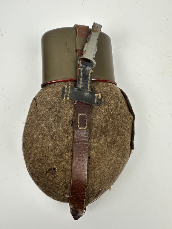 German canteen with cup 'ESB43'
