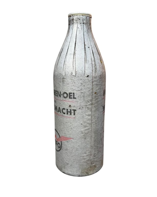 WH (HEER) Vehicle Motor Oil Bottle