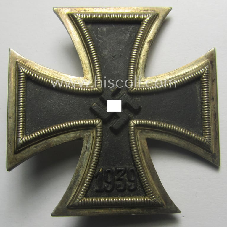 'Eisernes Kreuz 1. Klasse' being a clearly maker- ('L/53'-) marked example by: 'Hymmen & Co. - Lüdenscheid'