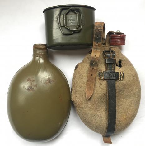 WH (Heer) M31 Canteen and Cup -44-
