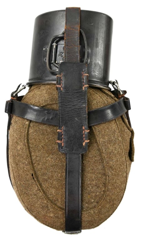 German WH Medic Canteen