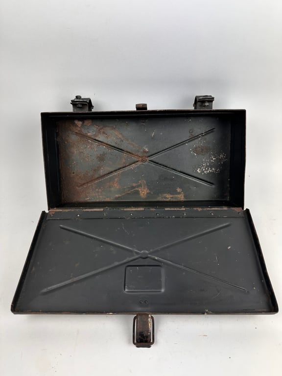 Wehrmacht bicycle ‘Truppenfahrrad’ ammuntion box by bzk 1943