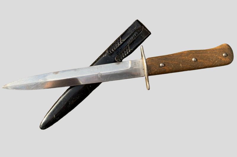 German WWII Close Combat Knife