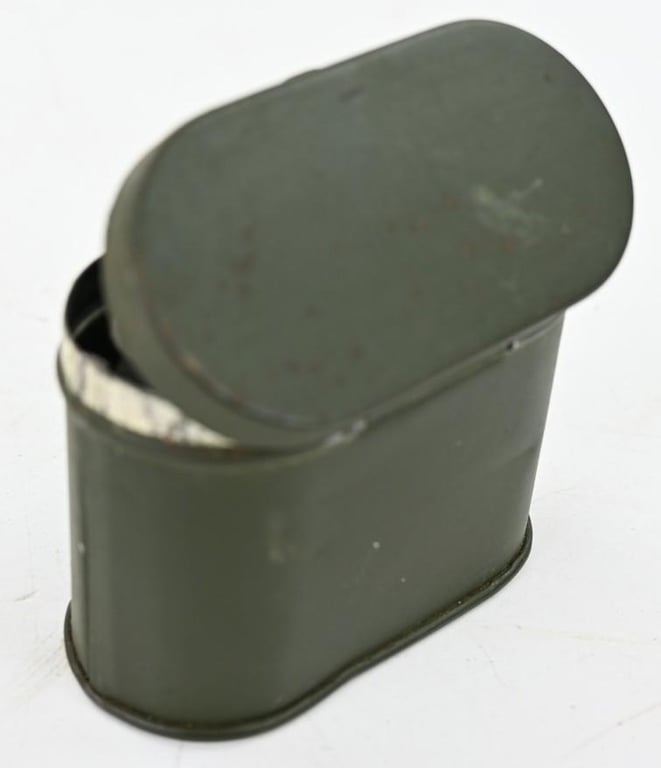 British WW2 Dispatch Rider Goggles in Tin