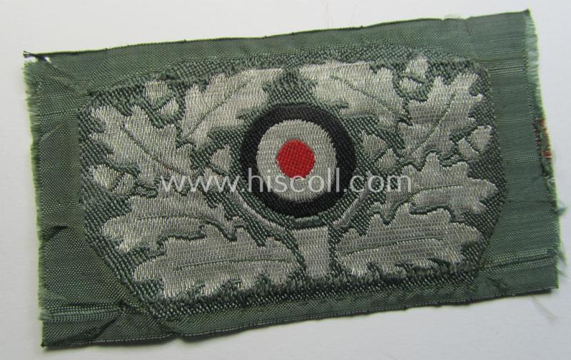 Superb, WH (Heeres) officers'-type cap-eagle and dito cocarde (both executed in so-called: 'flat-wire'- ie. 'BeVo'-weave pattern) as was specifically intended for usage on the: WH 'Knautschmützen' ie. 'Alter-art'-visor-caps (ie. 'Schirmmütz...