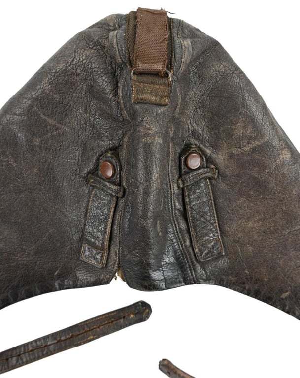 German LW Flight Helmet