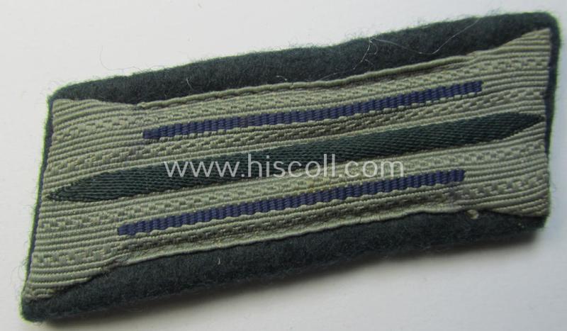 Fully matching pair of pre- (ie. early-war-) period WH (Heeres) 'M36' (ie. 'M40'-) type collar-patches (ie. 'Einheitskragenspiegel') as piped in the darker-blue-coloured branchcolour as intended for usage by a: 'Soldat der Sanitäts-Truppen'